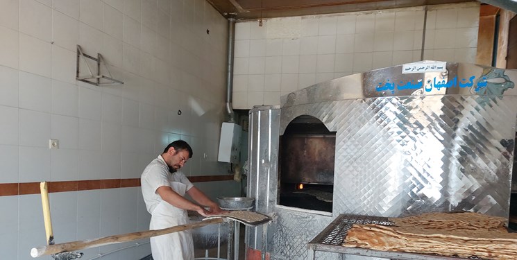 عضو کمیسیون تلفیق: سال آینده «نان» گران نمی‌شود