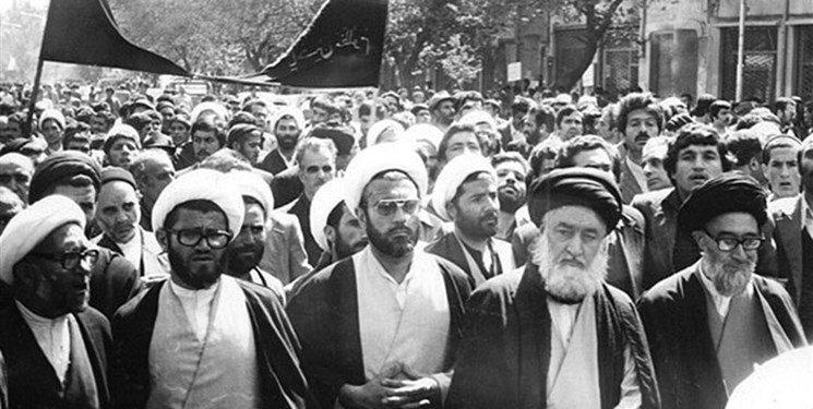 هدیه شاهنشاه آریامهر به رحیم صفوی! هدیه شاهنشاه آریامهر به رحیم صفوی!