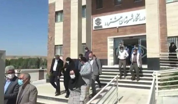فیلم/ تبدیل درمانگاه میلیاردی تامین اجتماعی به مطب! فیلم/ تبدیل درمانگاه میلیاردی تامین اجتماعی به مطب!