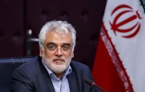 رئیس دانشگاه آزاد: نظام آموزشی شاگردپرور نیست