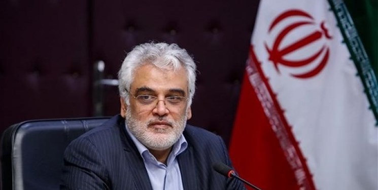 رئیس دانشگاه آزاد: نظام آموزشی شاگردپرور نیست رئیس دانشگاه آزاد: نظام آموزشی شاگردپرور نیست