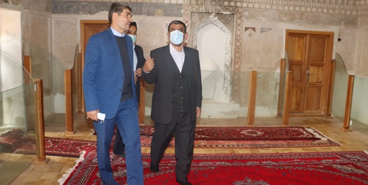 ضرغامی: شخصیتهای برجسته باید به شایستگی معرفی شوند ضرغامی: شخصیتهای برجسته باید به شایستگی معرفی شوند