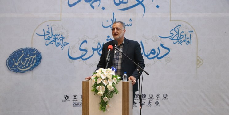 زاکانی: تنها راه برون رفت از مشکلات شهرها مدیریت جهادی است