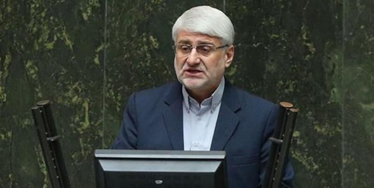 فرهنگی: آموزشهای تکمیلی با نیازهای کشور منطبق نیست/ رابطه بازار کار و آموزش از هم گسیخته است فرهنگی: آموزشهای تکمیلی با نیازهای کشور منطبق نیست/ رابطه بازار کار و آموزش از هم گسیخته است