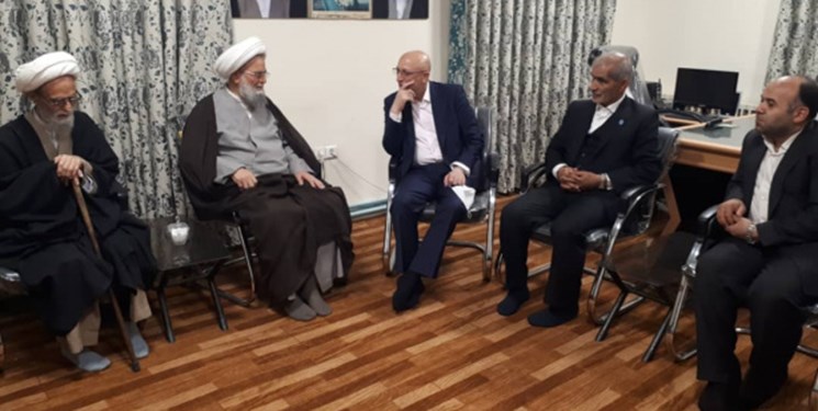 وزیر علوم: هزینه صنایع در دانشگاه‌ها مالیات محسوب می شود
