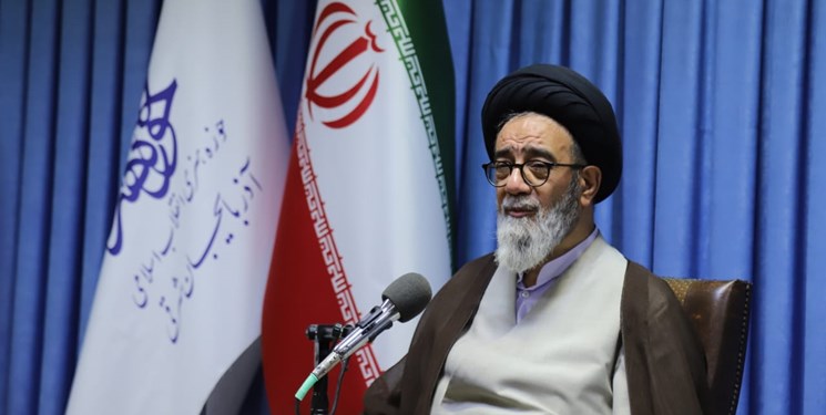 برگزاری دومین کنگره شعر ترکی غدیر/ ۱۱ کشور جهان؛ جامعه هدف دومین کنگره بین‌المللی شعر ترکی غدیر