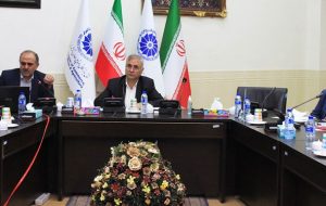 تجار آذربایجانشرقی صادرات خود را از استانهای دیگر انجام میدهند! تجار آذربایجانشرقی صادرات خود را از استانهای دیگر انجام میدهند!