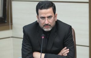 معاون وزیر صمت: فعالان اقتصادی به امید چراغ سبز، چراغ قرمز را تحمل می‌کنند