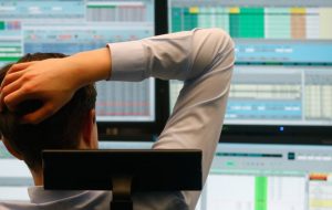 مهم‌ترین دلیل خروج پول حقیقی از بورس