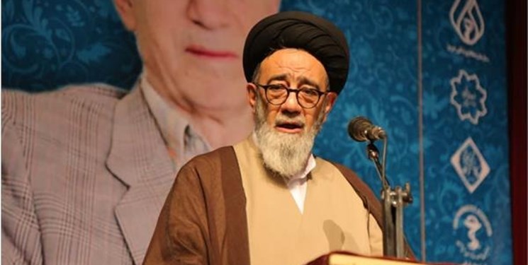 امیدواریم بتوانیم از خدمات ارزشمند صاحبان فکر و اندیشه قدردانی کنیم امیدواریم بتوانیم از خدمات ارزشمند صاحبان فکر و اندیشه قدردانی کنیم