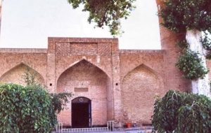 وضعیت مسجد جامع تسوج بحرانی است/ مسؤولان استانی و میراث فرهنگی مداخله کنند وضعیت مسجد جامع تسوج بحرانی است/ مسؤولان استانی و میراث فرهنگی مداخله کنند
