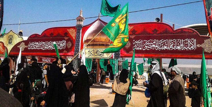 موکب جنتالحسین(ع) پیشاپیش موکبهای ایرانی موکب جنتالحسین(ع) پیشاپیش موکبهای ایرانی