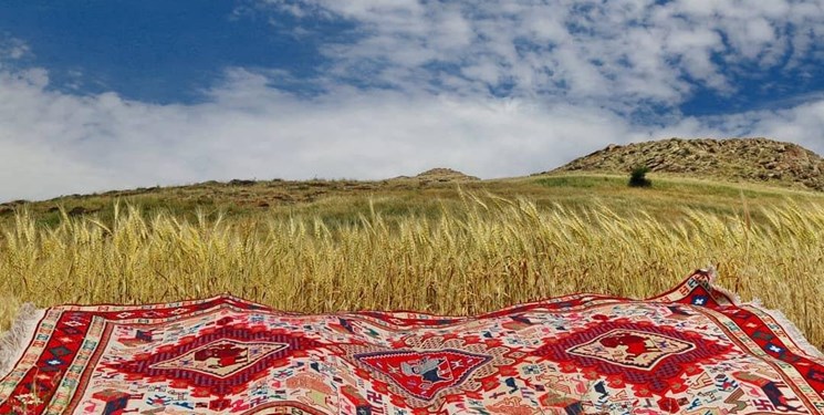 برپایی نمایشگاههای دائمی برای محصولات زنان روستایی و عشایر/لزوم توجه ویژه به برندسازی محصولات برپایی نمایشگاههای دائمی برای محصولات زنان روستایی و عشایر/لزوم توجه ویژه به برندسازی محصولات