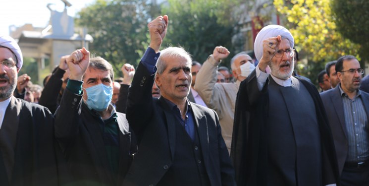 حضور پرشور و گسترده دانشگاهیان دانشگاه تبریز در راهپیمایی ۱۳ آبان+ تصاویر حضور پرشور و گسترده دانشگاهیان دانشگاه تبریز در راهپیمایی ۱۳ آبان+ تصاویر