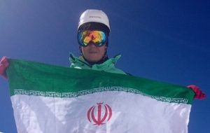 ماجرای عجیب آموزگار بانوی کوهنورد/ از فتح قلب دانشآموزان تا قلهها با فروش طلاها برای صعود ماجرای عجیب آموزگار بانوی کوهنورد/ از فتح قلب دانشآموزان تا قلهها با فروش طلاها برای صعود