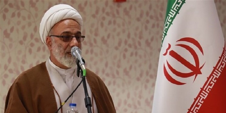 دشمنان امروز جوانان و نوجوانان را هدف قرارداده اند