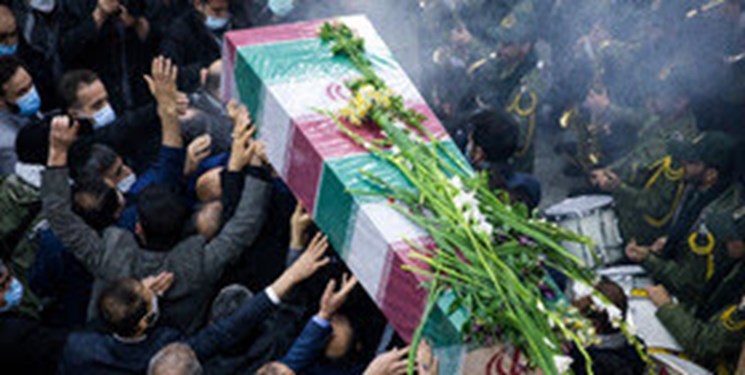 گمنامهای آشنا/ در پناه مادر گمنامهای آشنا/ در پناه مادر