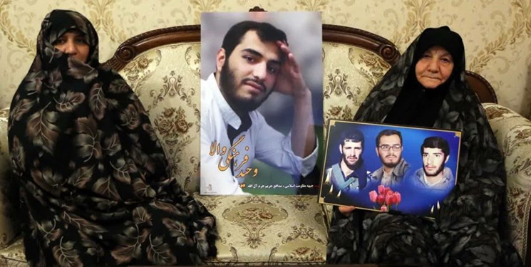 میم مثل مادر و مادربزرگ شهید/ شهیدی که متن سخنرانی پدرش را نوشت