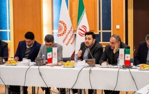 تصمیم مدیران وزارتخانه نباید پشت درهای بسته گرفته شود/میزان فروش فولاد آذربایجان ۱٫۳ برابر فولاد مبارکه