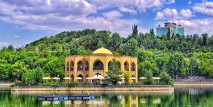 ۲۹۶ پارک تبریز برای سبز ماندن به ۱۱ میلیون متر مکعب آب نیاز دارد