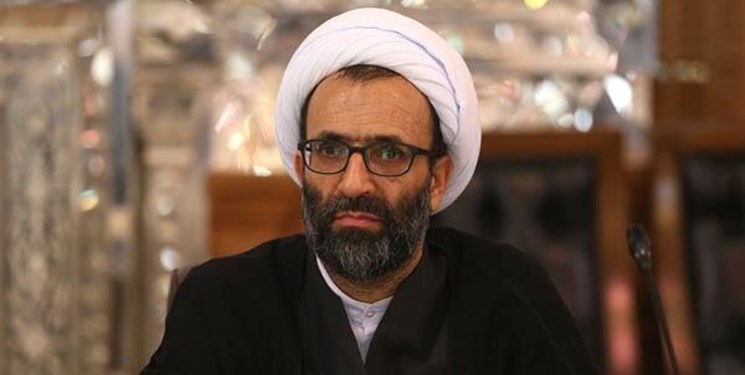 واکنش سلیمی به اظهارات یکی از نمایندگان درباره دریافت خودرو از وزیر صمت: مجلس از سالمترین مجالس است/ اگر کسی سندی دارد ارائه کند واکنش سلیمی به اظهارات یکی از نمایندگان درباره دریافت خودرو از وزیر صمت: مجلس از سالمترین مجالس است/ اگر کسی سندی دارد ارائه کند