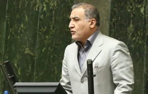 فارس‌من| مطالبه مردمی برای پیگیری اتهام رشوه به مجلس و دولت/ دادستانی و هیات نظارت بر رفتار نمایندگان علیرضابیگی را احضار کردند