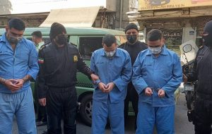 دستگیری ۳ نفر اراذل و اوباش سابقهدار در تبریز دستگیری ۳ نفر اراذل و اوباش سابقهدار در تبریز