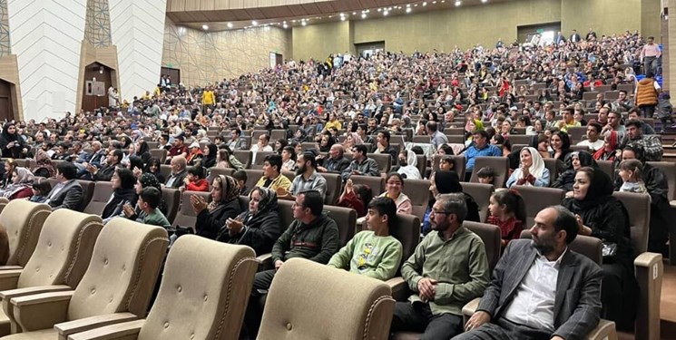 مطالبه کارگران شهرداری تبریز در روز کارگر/ اخبار خوش شهردار تبریز برای پاکبانان