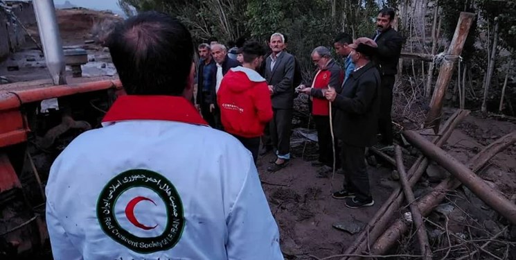سیل در روستاهای شهرستان اهر/ از آبگرفتگی منازل ۵ روستا تا تلف شدن ۴۰ راس احشام+ عکس و فیلم