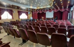 سرکار گذاشتن بانوان کارآفرین و ترک جلسه به نشانه اعتراض