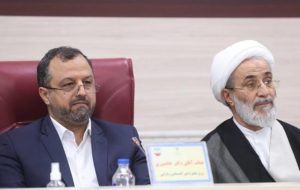 وزیر اقتصاد: جزیره مستقل‌بودن بانک‌های خصوصی درباره تسهیلات کلان باید پایان یابد
