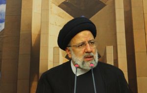 رئیسجمهور: فاز دوم طرح جامع احیای دریاچه ارومیه سال آینده به بهرهبرداری میرسد رئیسجمهور: فاز دوم طرح جامع احیای دریاچه ارومیه سال آینده به بهرهبرداری میرسد