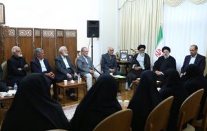 رئیس جمهور: انتظارات و توقعات مردم از دولت به حق است رئیس جمهور: انتظارات و توقعات مردم از دولت به حق است