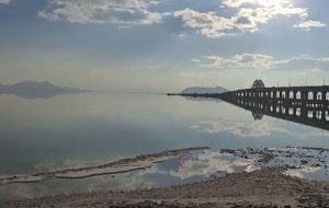 سپاه برای احیای دریاچه ارومیه از هیچ تلاشی فروگذار نمیکند سپاه برای احیای دریاچه ارومیه از هیچ تلاشی فروگذار نمیکند