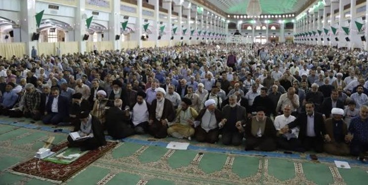 آلهاشم امام تمام روزها؛ صیغه عقد اخوت بین نمازگزاران تبریز در عید غدیر آلهاشم امام تمام روزها؛ صیغه عقد اخوت بین نمازگزاران تبریز در عید غدیر