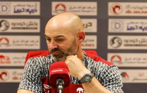 خمز: ۱۰ درصد تراکتور هم نبودیم خمز: ۱۰ درصد تراکتور هم نبودیم