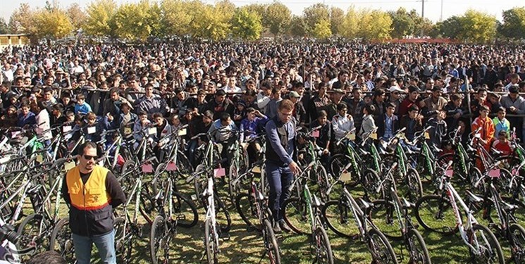 همایش دوچرخه سواری همگانی در شهرستان بناب
