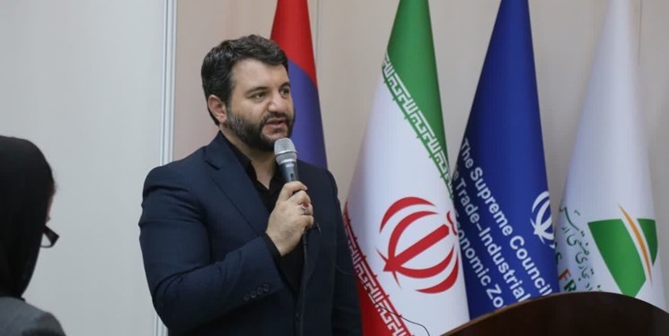 عبدالملکی: ۷۰۰ بسته سرمایهگذاری مناطق آزاد به فعالان اقتصادی ارمنستان ارائه شد عبدالملکی: ۷۰۰ بسته سرمایهگذاری مناطق آزاد به فعالان اقتصادی ارمنستان ارائه شد