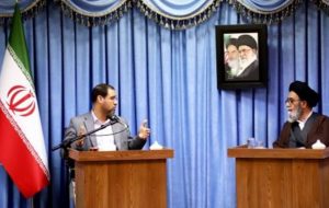 وزیر آموزش و پرورش: نیمی از کارکنان دولت در بدنه آموزش و پرورش هستند وزیر آموزش و پرورش: نیمی از کارکنان دولت در بدنه آموزش و پرورش هستند