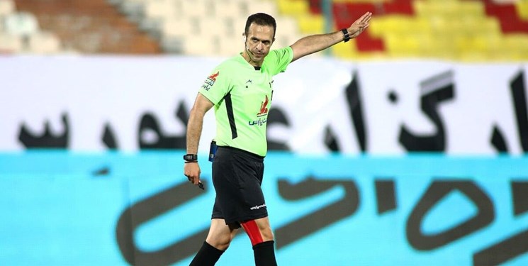 عرب براقی داور تقابل پرسپولیس با آبیهای جنوبی، استقلال-نساجی با سوت حیدری عرب براقی داور تقابل پرسپولیس با آبیهای جنوبی، استقلال-نساجی با سوت حیدری