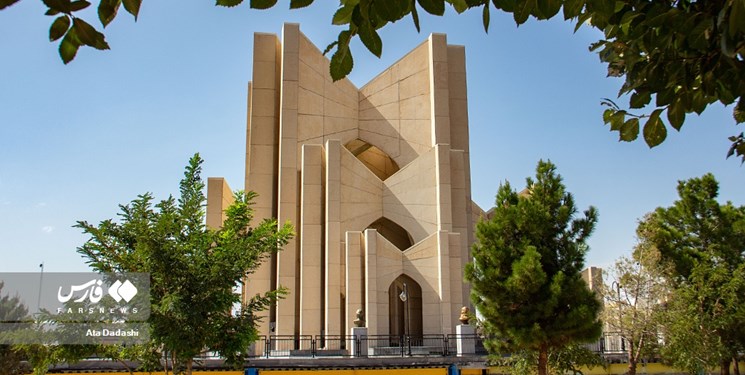 مقبره الشعرا برای تکمیل شدن ۳ هزار میلیارد ریال اعتبار نیاز دارد