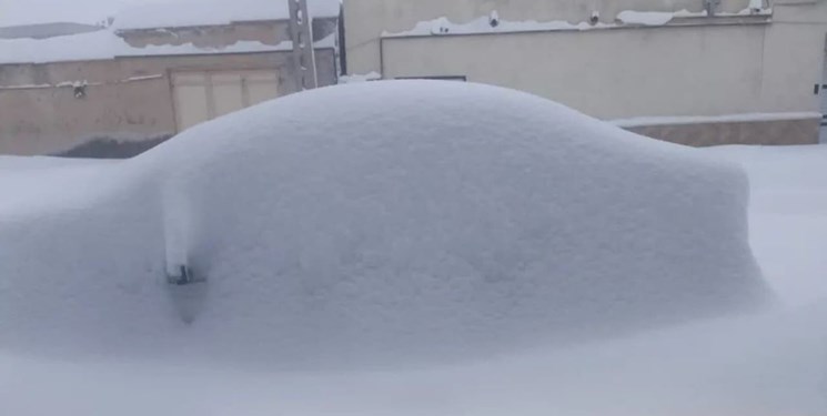 اعزام ماشین‌آلات راهداری آذربایجان‌شرقی به ورزقان