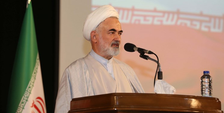 امروز اقتدار، عزت و سربلندی ایران به خاطر حضور و مشارکت مردم در صحنه است امروز اقتدار، عزت و سربلندی ایران به خاطر حضور و مشارکت مردم در صحنه است