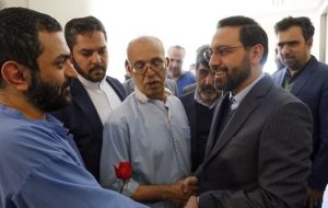 فیلم| عیادت استاندار آذربایجان شرقی از جانبازان  بیمارستان فجر