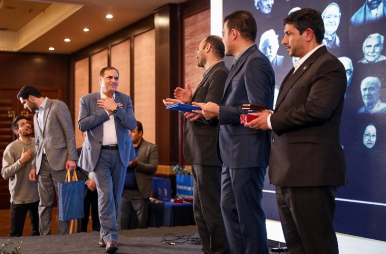 تأثیرگذارترین چهره علم نانو در ایران تجلیل شد