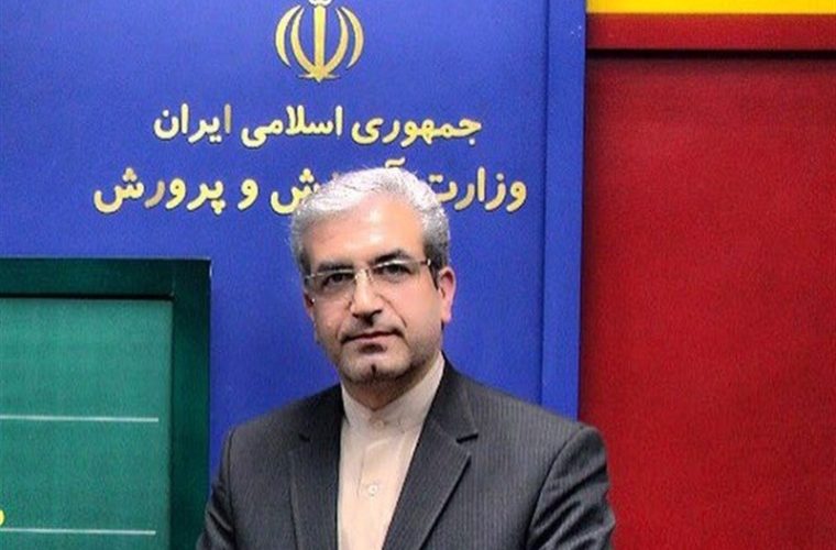 حضوری یا غیرحضوری بودن مدارس بر عهده استانداری ها است