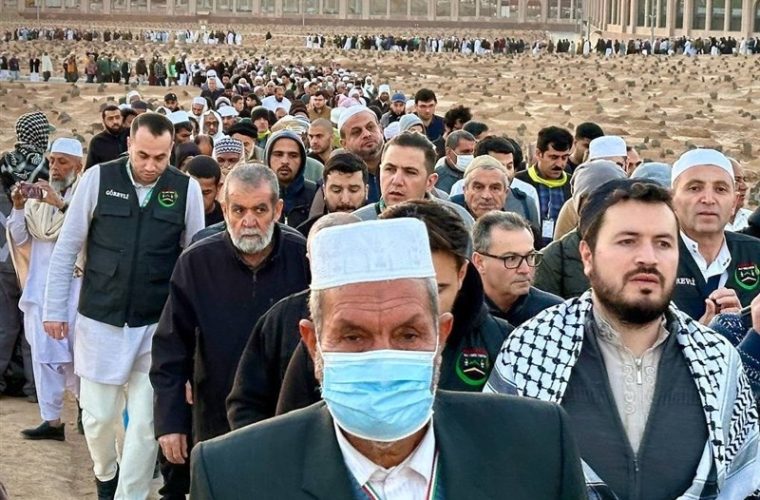 مدینه منوره میزبان زائران مشتاق بقیع در عمره رجب مدینه منوره میزبان زائران مشتاق بقیع در عمره رجب