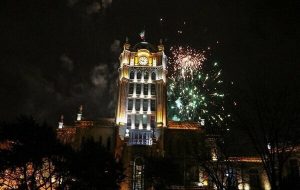 آسمان تبریز نورباران شد