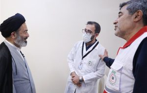 بازدید سرپرست حجاج ایرانی از مرکز پزشکی هلال احمر در مدینه