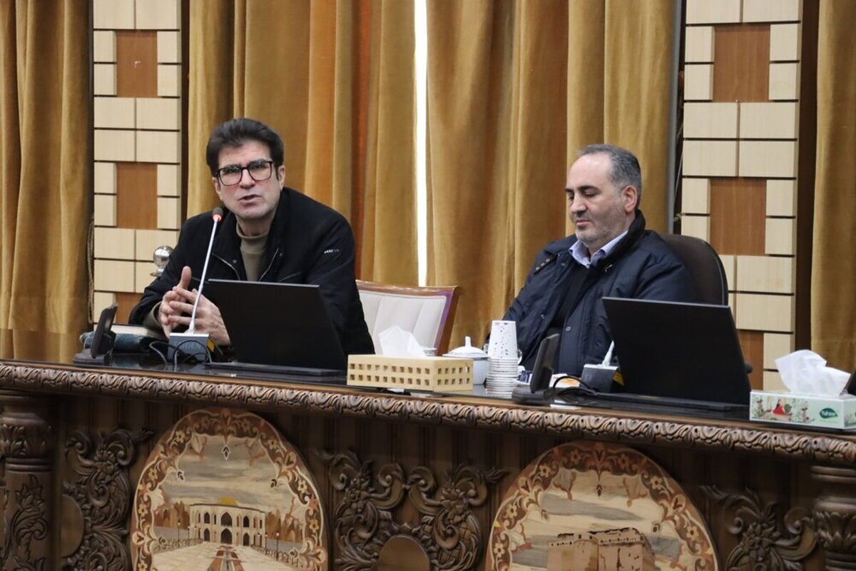 ۸۰ درصد خودروهای تبریز پارکینگ ندارند